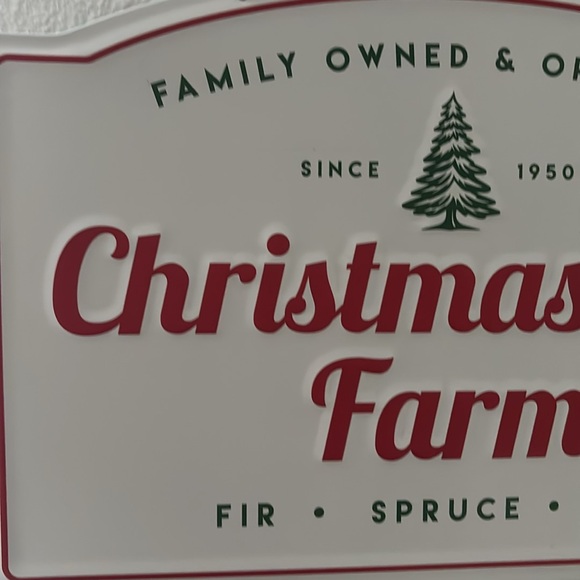 Sign Christmas Tree Farm Metal NEW!! 
Red & Green Christmas Farm Sign Final Sale - Picture 3 of 5